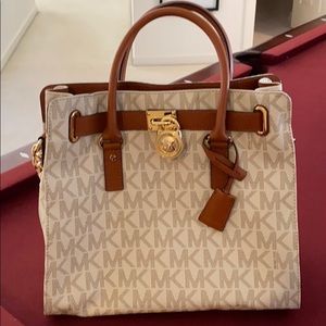 Michael Kors signature tote - never used! Classic!